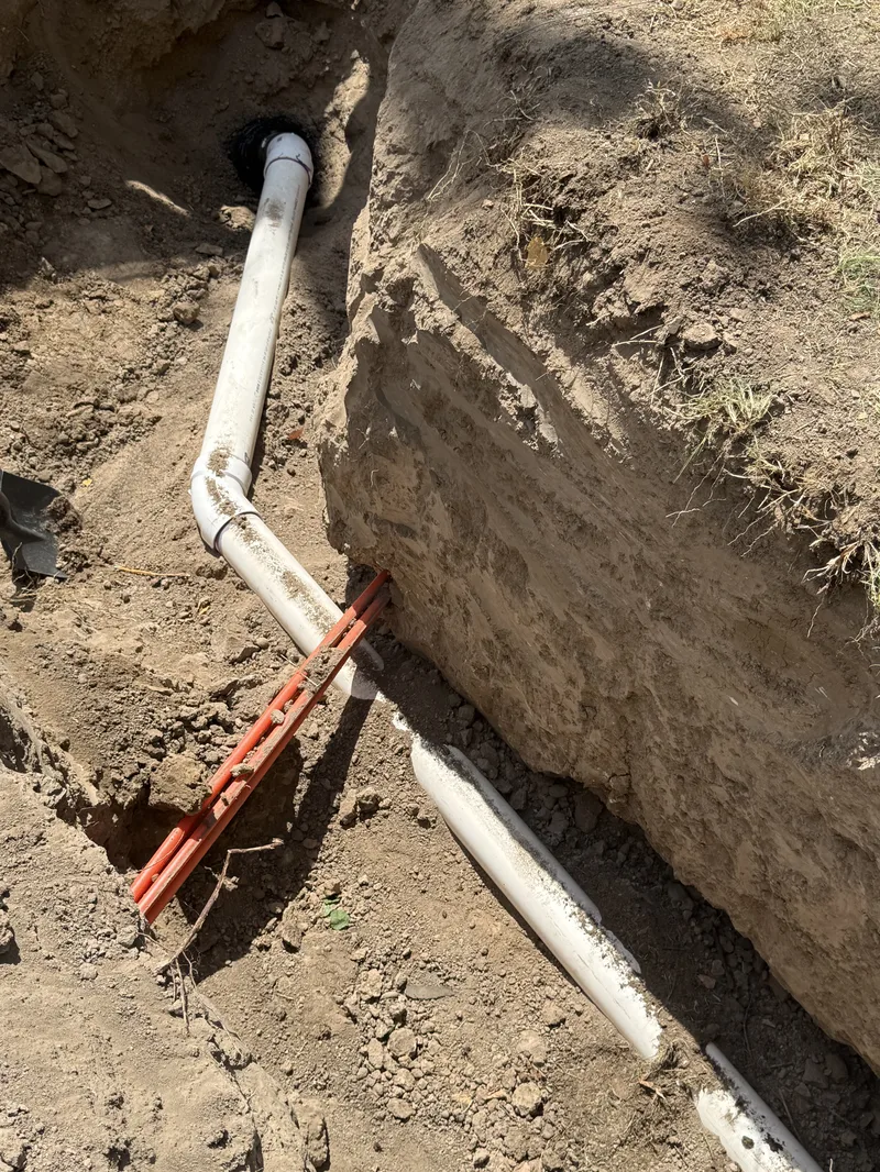 Sewer main trench pipe replacement